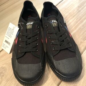 Feiyue black canvas tennis shoes